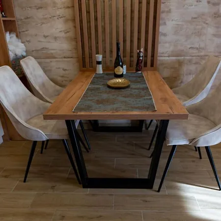 Apartamento Hill Isidorovic *