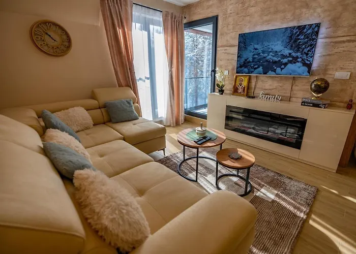 Hill Isidorovic Apartman *